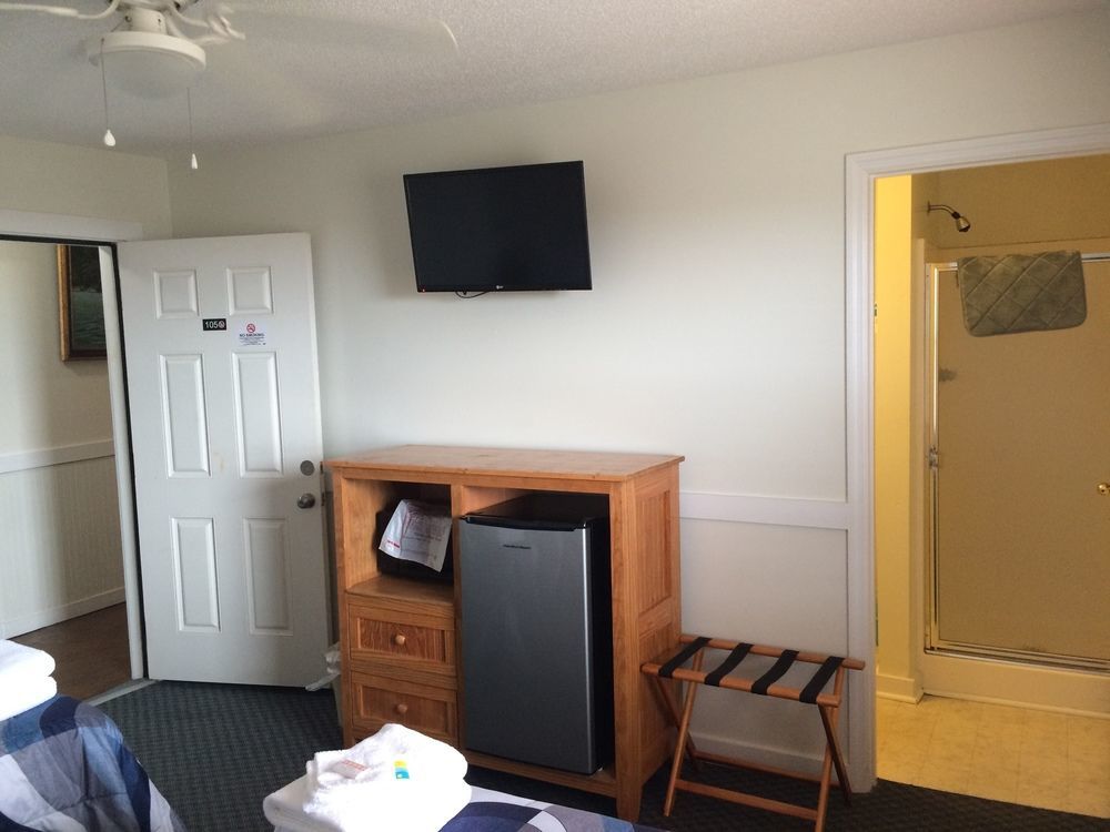 Seaview Pier And Motel North Topsail Beach Exterior photo