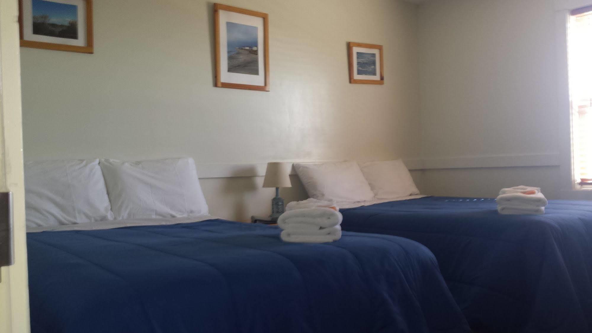 Seaview Pier And Motel North Topsail Beach Exterior photo