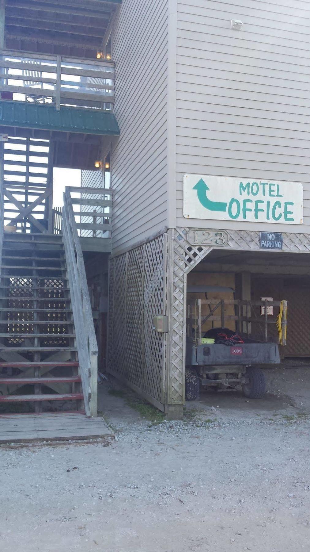 Seaview Pier And Motel North Topsail Beach Exterior photo