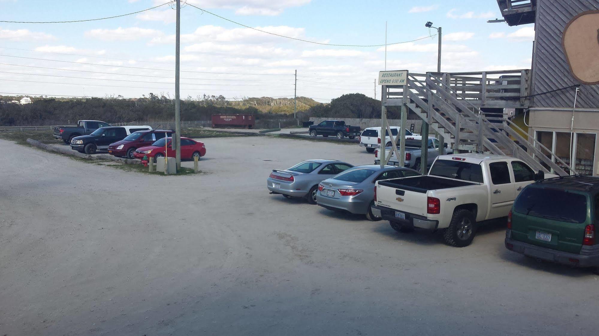 Seaview Pier And Motel North Topsail Beach Exterior photo